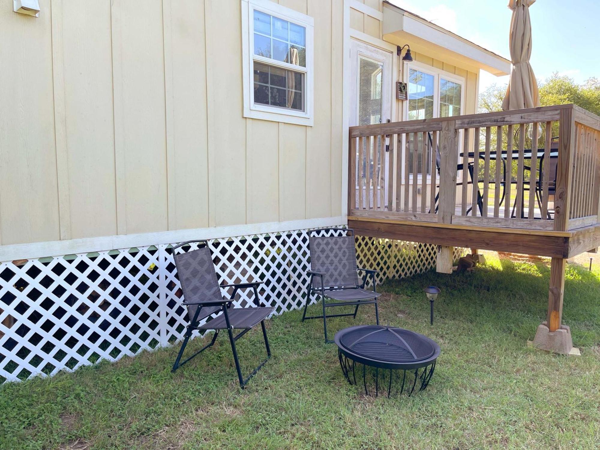 Pet Friendly Tiny House Rental With New Access To Guadalupe River Nbtx New Braunfels Kültér fotó